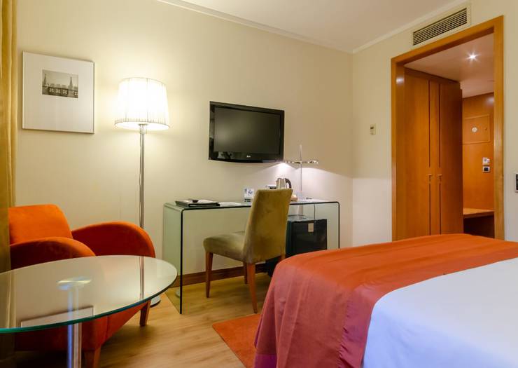 Standardeinzelzimmer Hotel Marquês de Pombal Lissabon Standardeinzelzimmer Hotel Marquês de Pombal Lissabon
