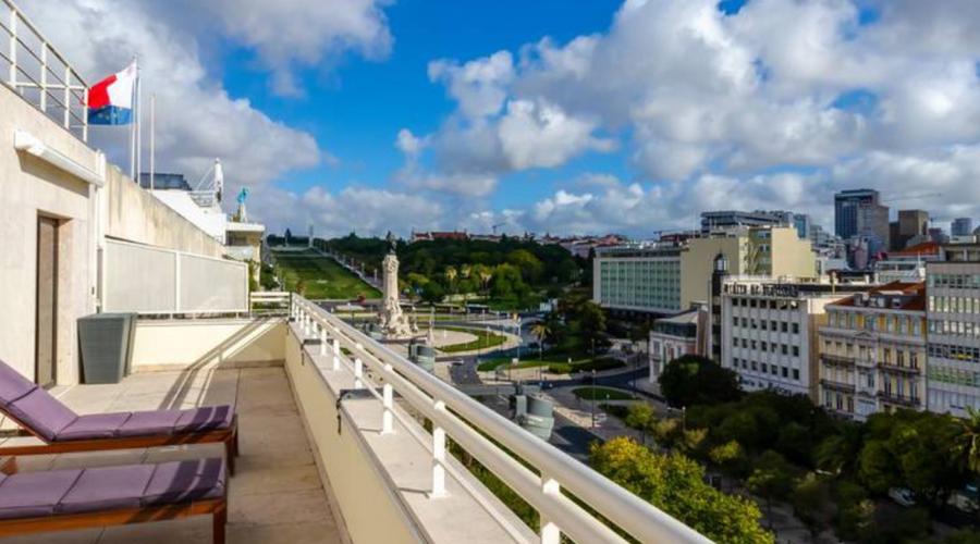 Wake up with the best panoramic view of Lisbon! Hotel Marquês de Pombal Lisboa Wake up with the best panoramic view of Lisbon! Hotel Marquês de Pombal Lisboa